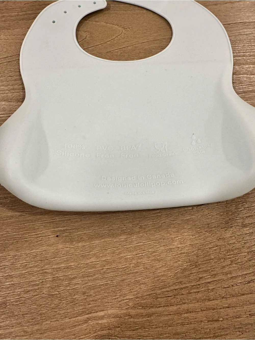 LouLou Lollipop // Ramen Silicone Baby Bib